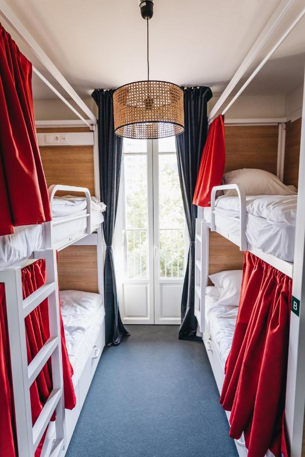Les Chouettes Hostel Ренн Экстерьер фото