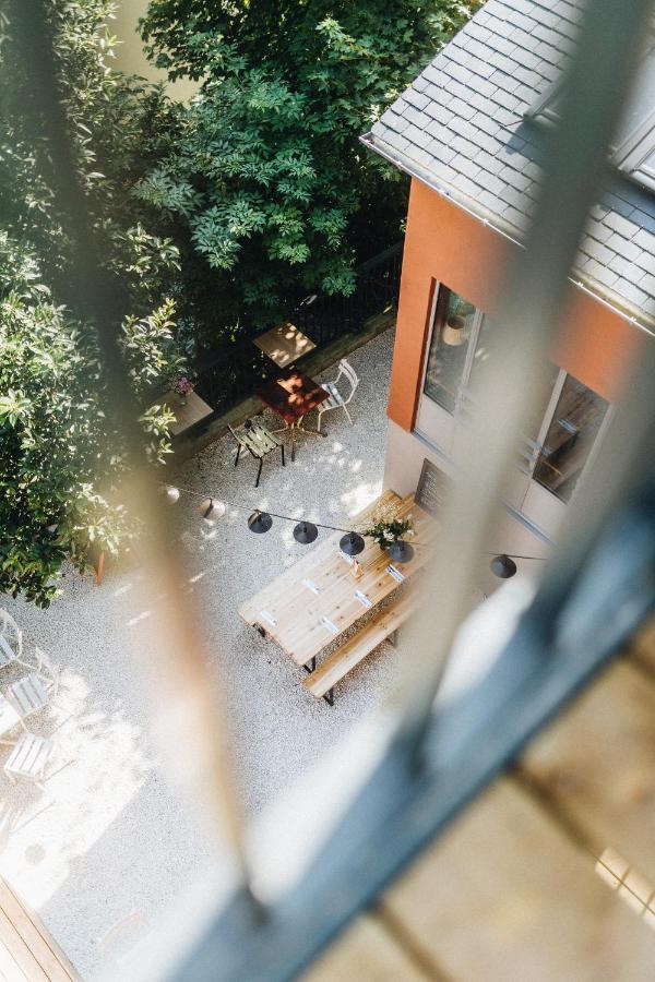 Les Chouettes Hostel Ренн Экстерьер фото