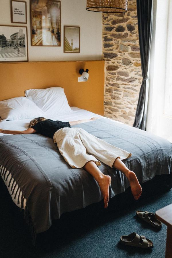 Les Chouettes Hostel Ренн Экстерьер фото