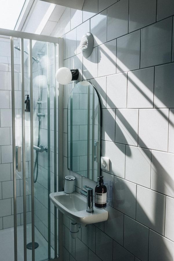 Les Chouettes Hostel Ренн Экстерьер фото